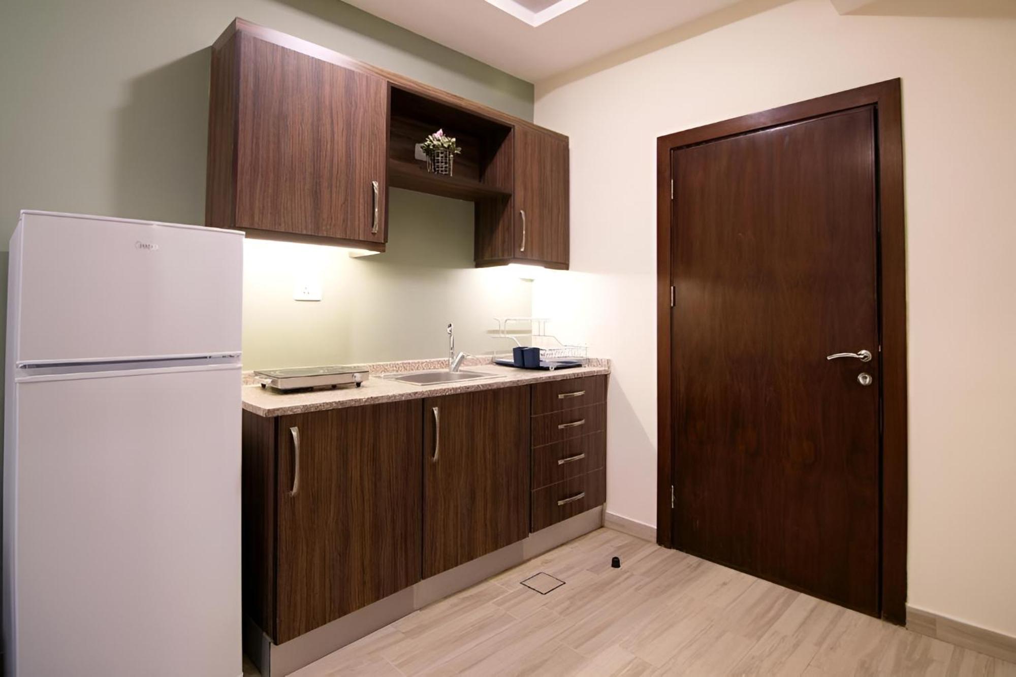 46 Serviced Apartments 安曼 外观 照片